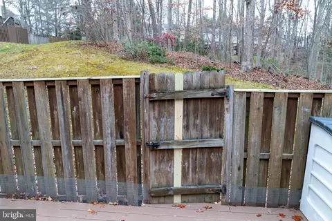 Exterior - 8069 Donegal Ln, Springfield, VA 22153 photo 12 of 16