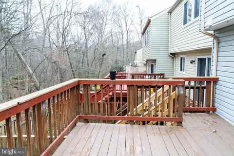 Exterior - 8069 Donegal Ln, Springfield, VA 22153 photo 5 of 16