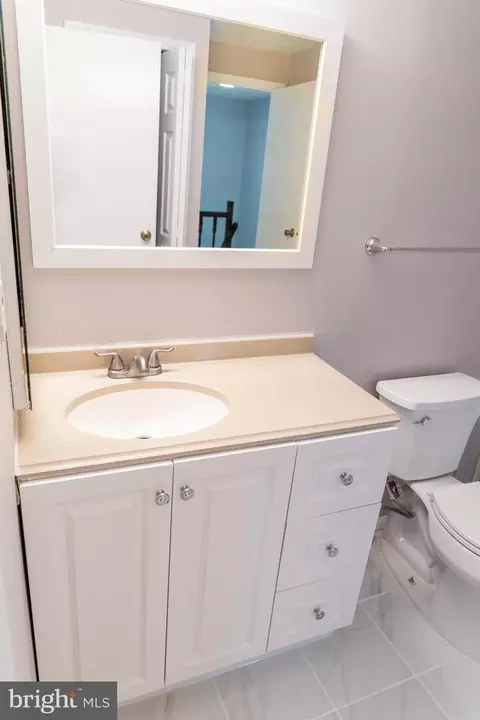 Bath - 8069 Donegal Ln, Springfield, VA 22153 photo 9 of 9