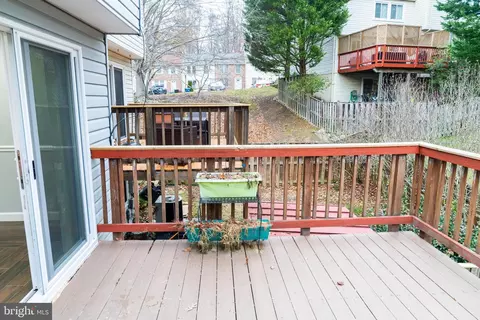 Exterior - 8069 Donegal Ln, Springfield, VA 22153 photo 6 of 16