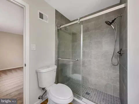 8002 Carbondale Way, Springfield, VA 22153 photo 16