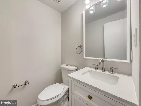 8002 Carbondale Way, Springfield, VA 22153 photo 11