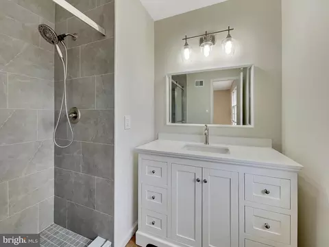 8002 Carbondale Way, Springfield, VA 22153 photo 15