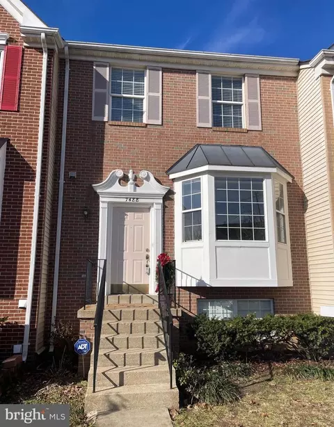 7488 Digby Grn, Alexandria, VA 22315