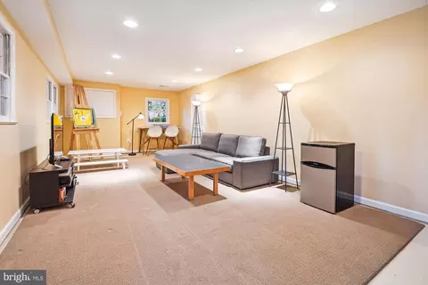 1409 Layman St, Mclean, VA 22101 photo 38