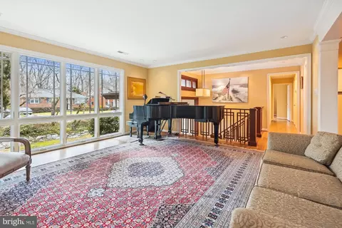 1409 Layman St, Mclean, VA 22101 photo 5