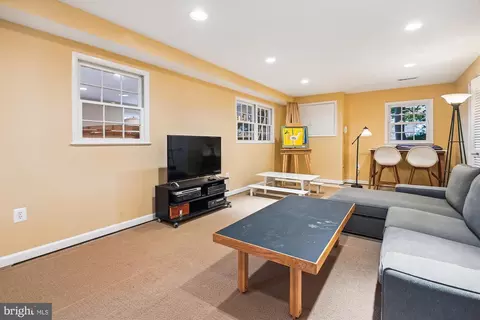1409 Layman St, Mclean, VA 22101 photo 40