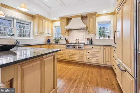1409 Layman St, Mclean, VA 22101 photo 11