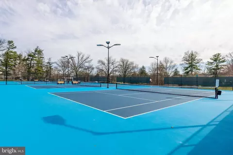Exterior - 1958 Weybridge Ln, Reston, VA 20191 photo 11 of 11