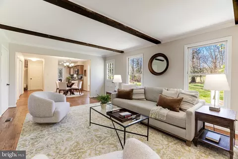 Living - 1958 Weybridge Ln, Reston, VA 20191 photo 4 of 5