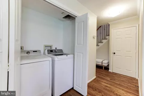 Other - 1958 Weybridge Ln, Reston, VA 20191 photo 6 of 8