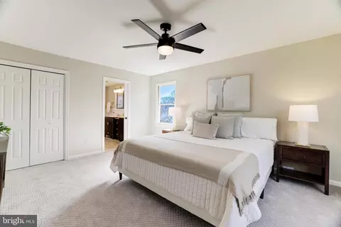 Bedroom - 1958 Weybridge Ln, Reston, VA 20191 photo 3 of 3