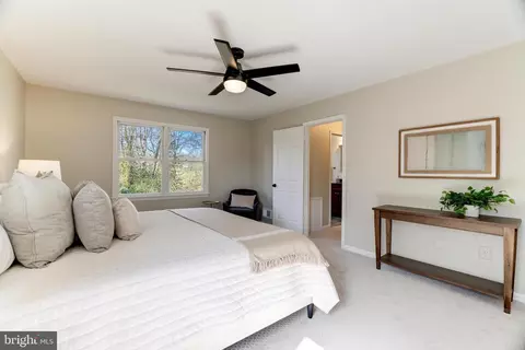 Bedroom - 1958 Weybridge Ln, Reston, VA 20191 photo 2 of 3