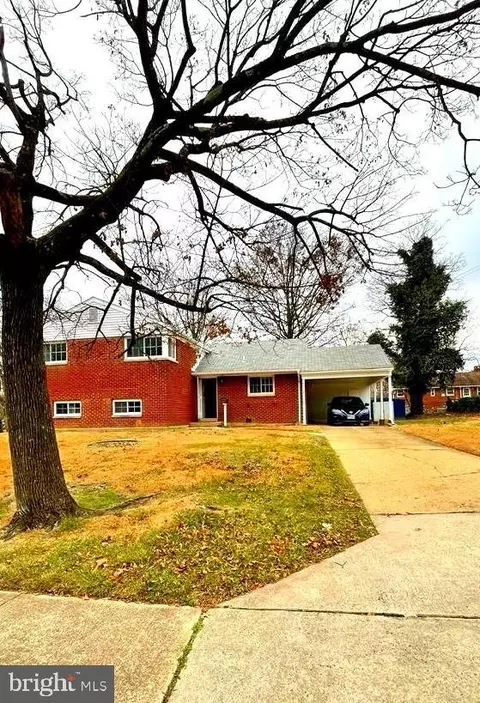 6715 Cabin John Rd, Springfield, VA 22150