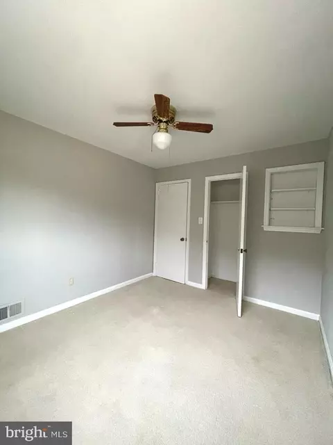 6715 Cabin John Rd, Springfield, VA 22150 photo 4