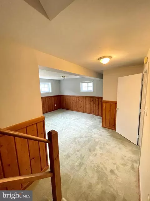 6715 Cabin John Rd, Springfield, VA 22150 photo 11