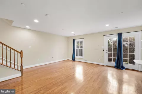 1554 Red Twig Ln, Mclean, VA 22101 photo 37