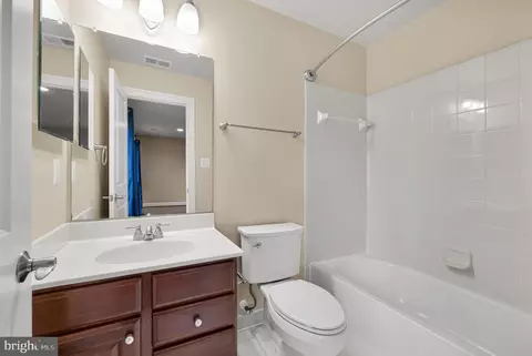 1554 Red Twig Ln, Mclean, VA 22101 photo 38
