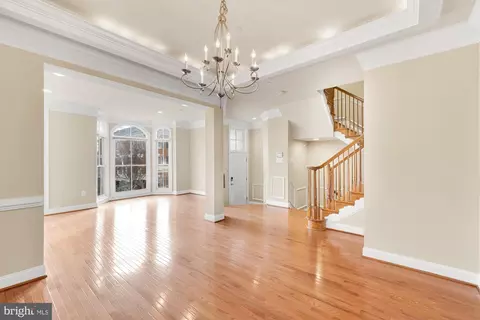 1554 Red Twig Ln, Mclean, VA 22101 photo 8