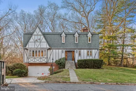 1002 Abbey Way, Mclean, VA 22101 photo 1
