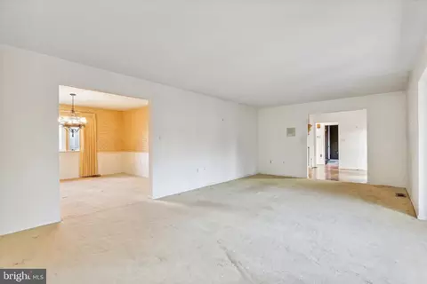 1002 Abbey Way, Mclean, VA 22101 photo 8