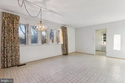 1002 Abbey Way, Mclean, VA 22101 photo 15