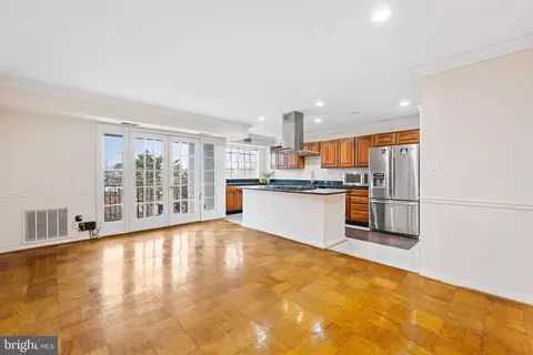 7087 Spring Garden Dr #202, Springfield, VA 22150 photo 16