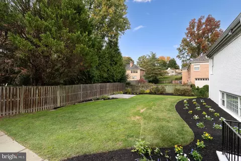 1214 Potomac School Rd, Mclean, VA 22101 photo 16