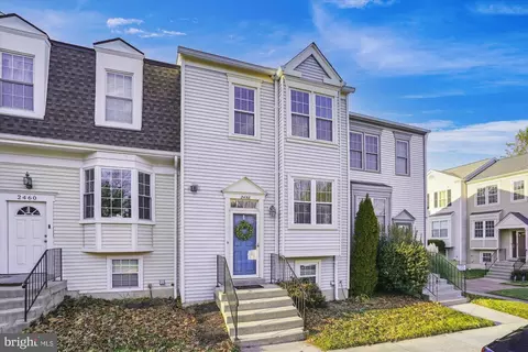 2458 Ridgehampton Ct, Reston, VA 20191
