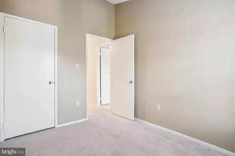 2458 Ridgehampton Ct, Reston, VA 20191 photo 25