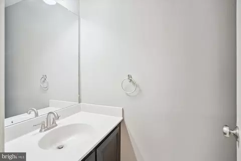 2458 Ridgehampton Ct, Reston, VA 20191 photo 17