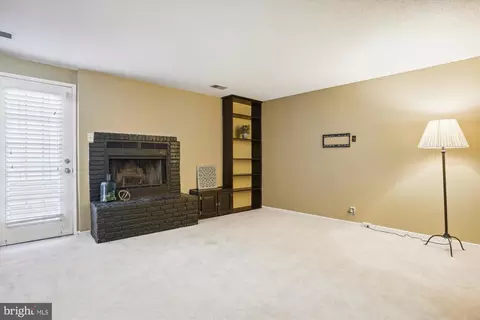 2458 Ridgehampton Ct, Reston, VA 20191 photo 30