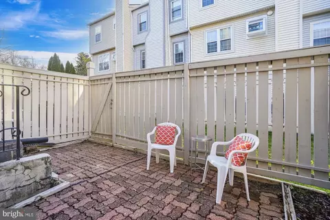 2458 Ridgehampton Ct, Reston, VA 20191 photo 38