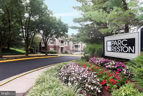 1727 Ascot Way #1727F, Reston, VA 20190