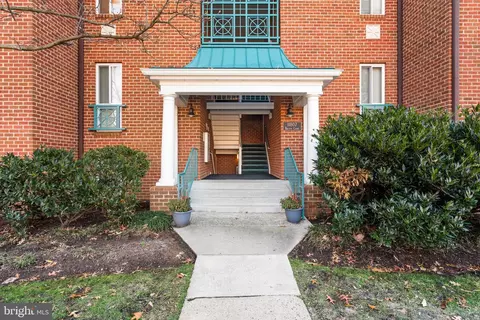 11807 Breton Ct #1A, Reston, VA 20191