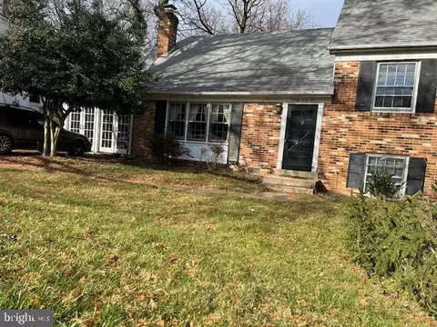 2042 Kirby Rd, Mclean, VA 22101 photo 2