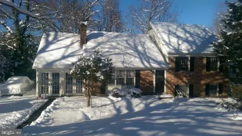 2042 Kirby Rd, Mclean, VA 22101 photo 33