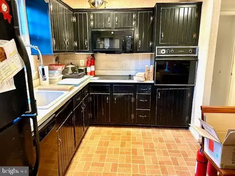 2042 Kirby Rd, Mclean, VA 22101 photo 10