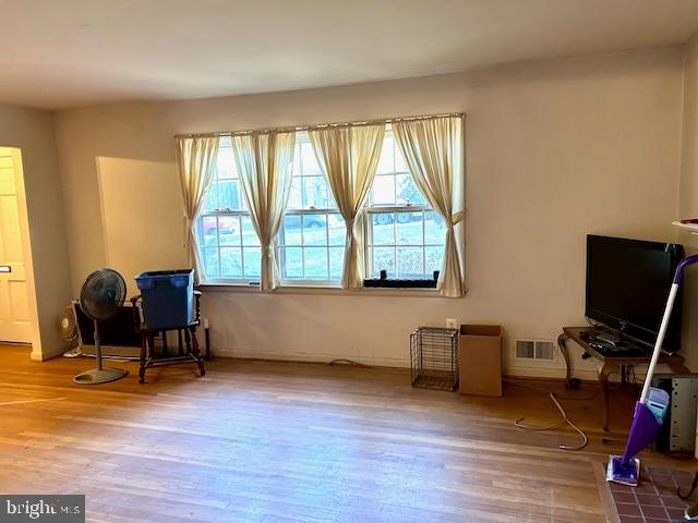 2042 Kirby Rd, Mclean, VA 22101 photo 5