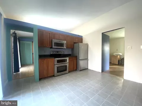 822 Walker Rd, Great Falls, VA 22066 photo 16