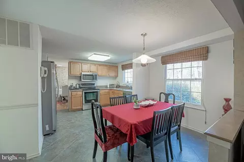 12324 Panama Rd, Reston, VA 20191 photo 5