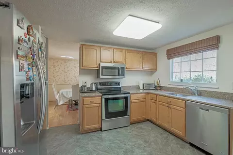12324 Panama Rd, Reston, VA 20191 photo 10