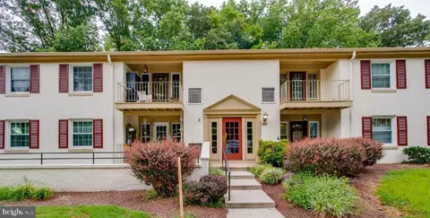 5900 C Kingsford Rd #426, Springfield, VA 22152