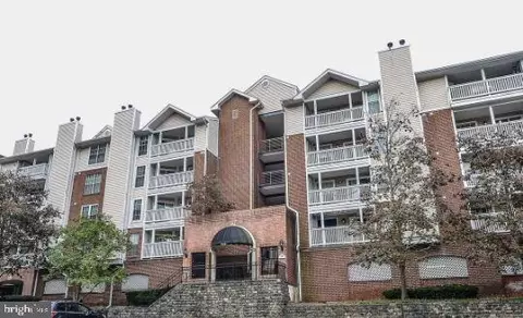 1524 Lincoln Way #412, Mclean, VA 22102