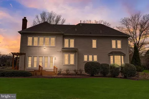 1209 Tottenham Ct, Reston, VA 20194 photo 2