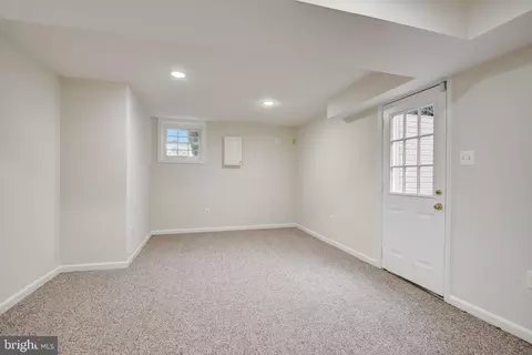 1209 Tottenham Ct, Reston, VA 20194 photo 59