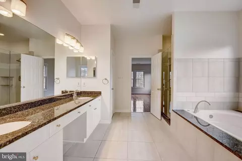 1209 Tottenham Ct, Reston, VA 20194 photo 42
