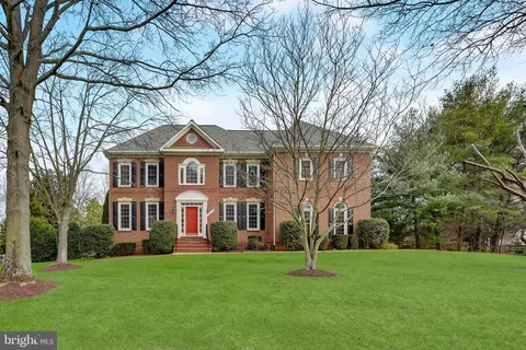 1209 Tottenham Ct, Reston, VA 20194 photo 3