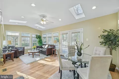 6010 Greeley Blvd, Springfield, VA 22152 photo 15