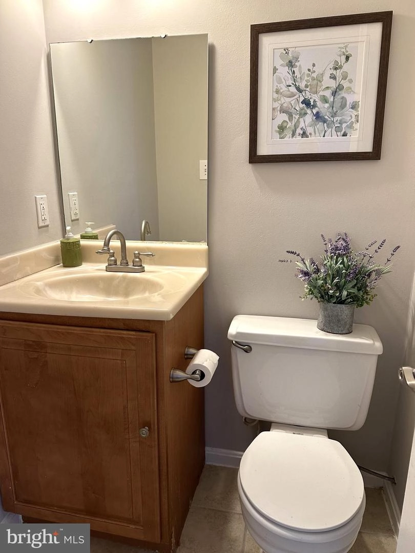 7796 Tangier Dr, Springfield, VA 22153 photo 19
